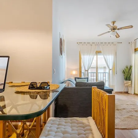 - Sea View - First Line - Parking - 2br 公寓 *