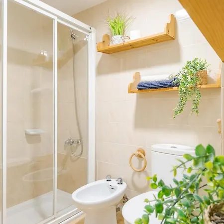 - Sea View - First Line - Parking - 2br קמברילס
