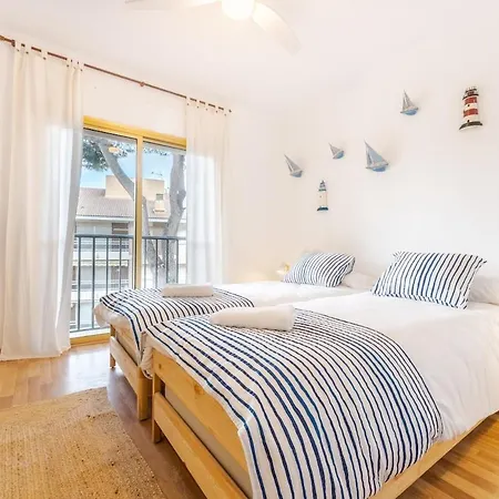 - Sea View - First Line - Parking - 2br *